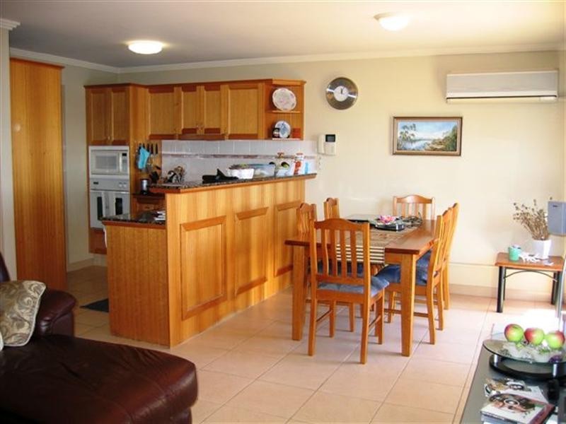 Hope Island QLD 4212