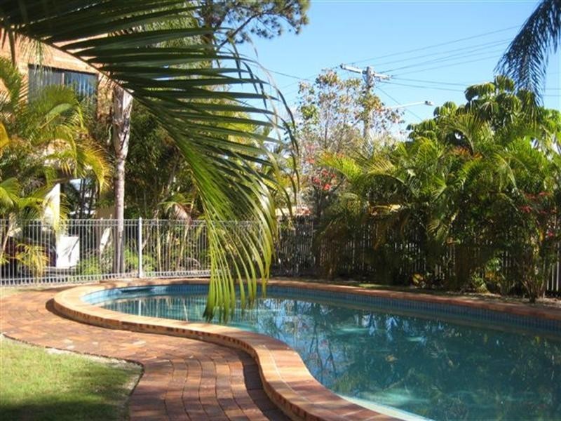 16/28 Hunter Avenue, Labrador QLD 4215