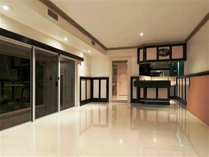 8 The Sovereign Mile, Sovereign Islands QLD 4216
