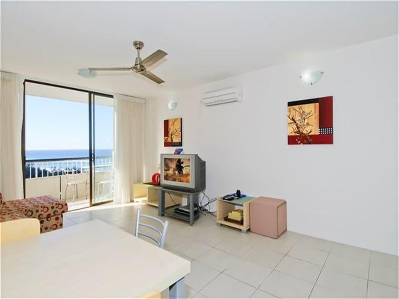 20/29 Northcliffe Terrace, Surfers Paradise QLD 4217