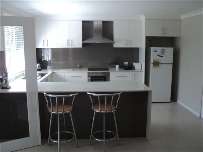 3 Matthew Flinders, Paradise Point QLD 4216