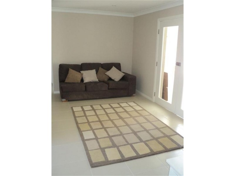 3 Matthew Flinders, Paradise Point QLD 4216