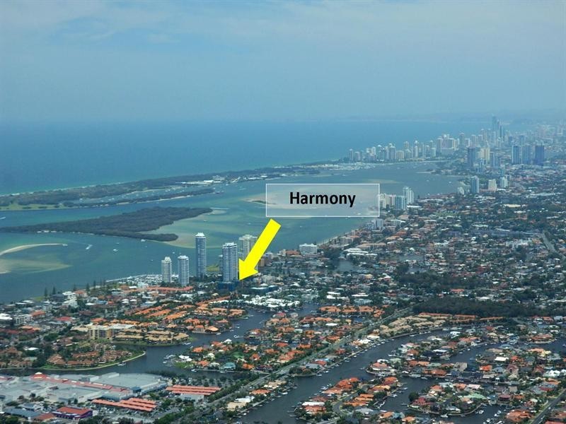 9T/28 Bayview Street, Runaway Bay QLD 4216