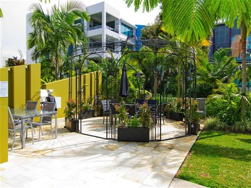 9T/28 Bayview Street, Runaway Bay QLD 4216