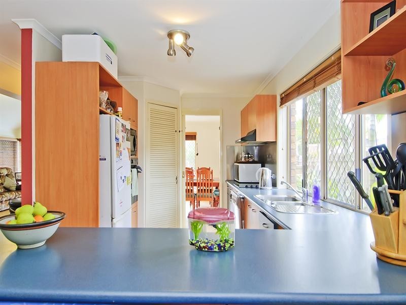 229 Morala Avenue, Runaway Bay QLD 4216