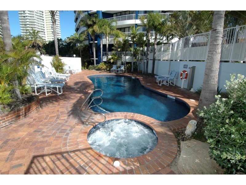 Runaway Bay QLD 4216