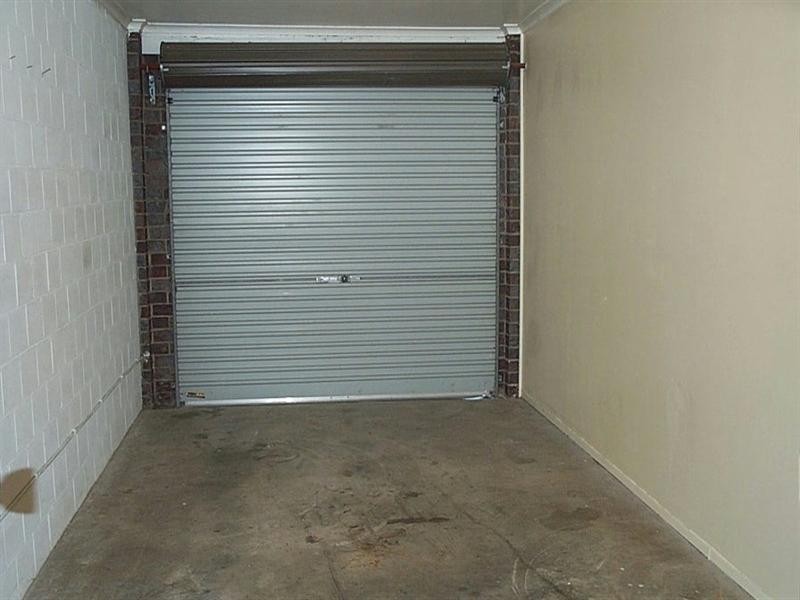2/2 Mace Court, Labrador QLD 4215