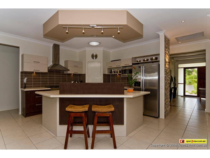 39 Highcrest Circuit, Molendinar QLD 4214