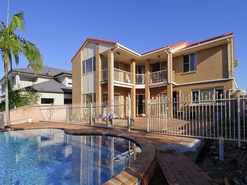 69 Limetree Parade, Runaway Bay QLD 4216