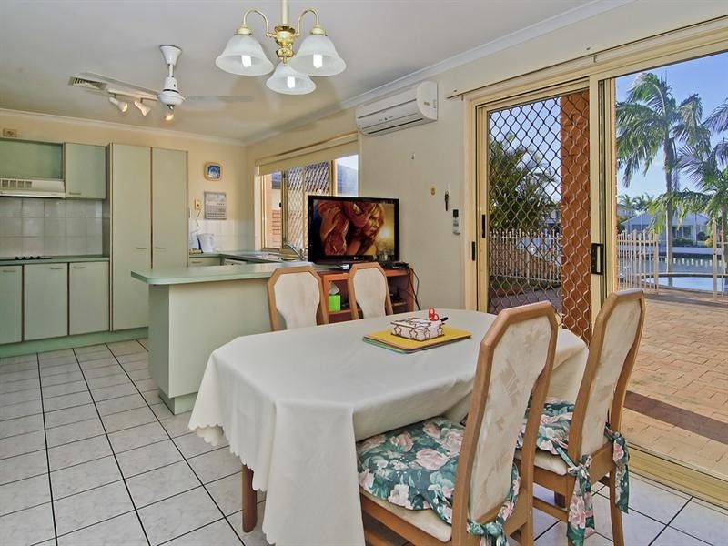 69 Limetree Parade, Runaway Bay QLD 4216