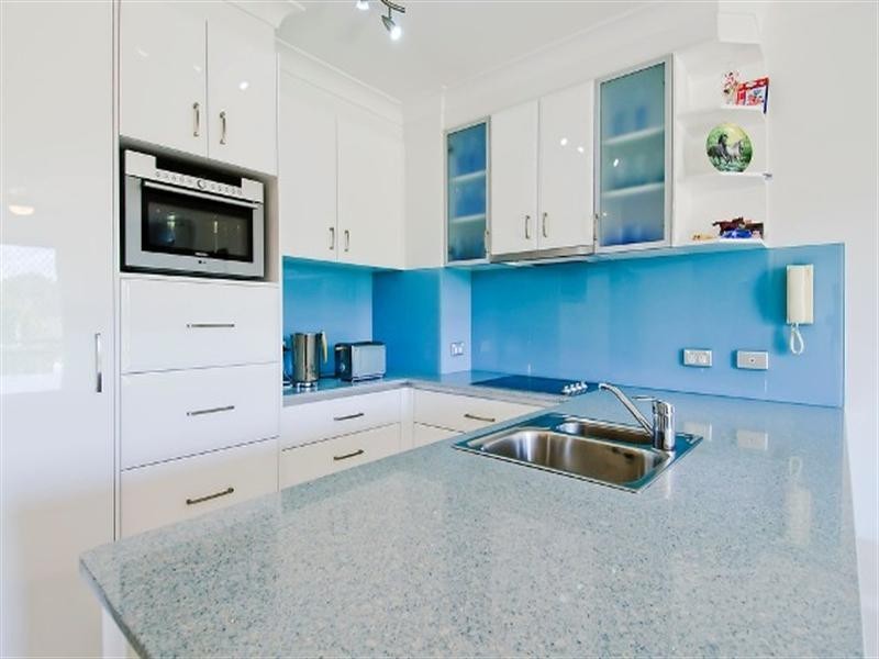 23/10 Bath Street, Labrador QLD 4215