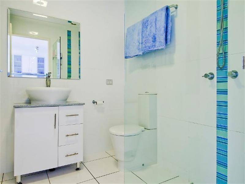 23/10 Bath Street, Labrador QLD 4215