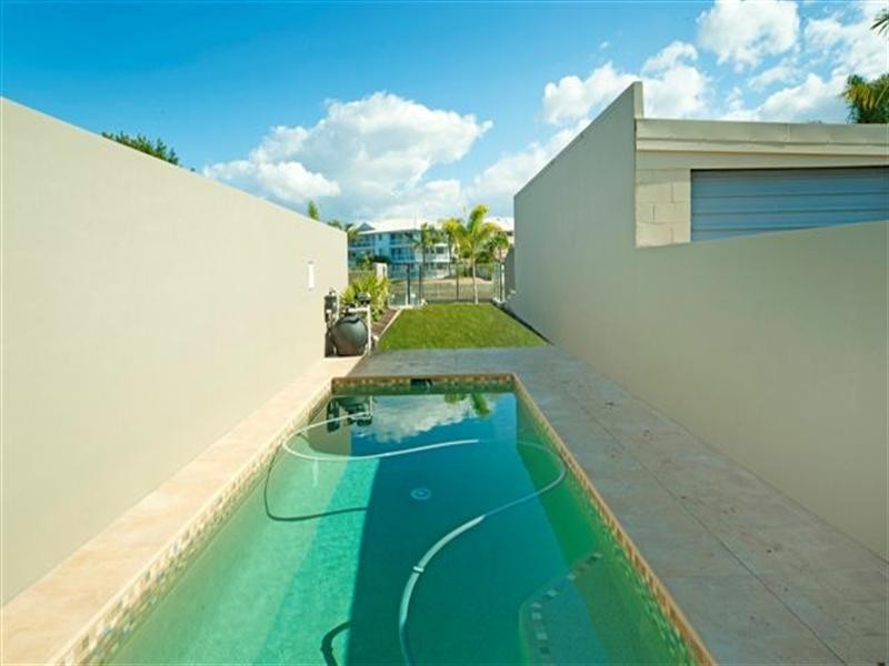 Runaway Bay QLD 4216