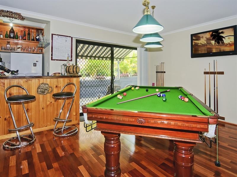 89 Roberts Drive, Maudsland QLD 4210