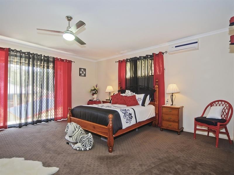 89 Roberts Drive, Maudsland QLD 4210