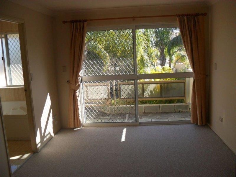 54/100 Morala Avenue, Runaway Bay QLD 4216