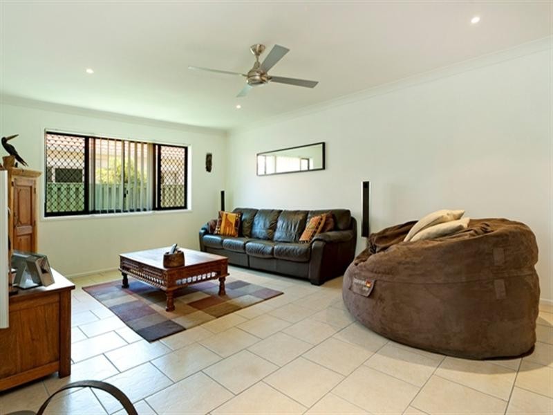 9 Nautilus Place, Biggera Waters QLD 4216