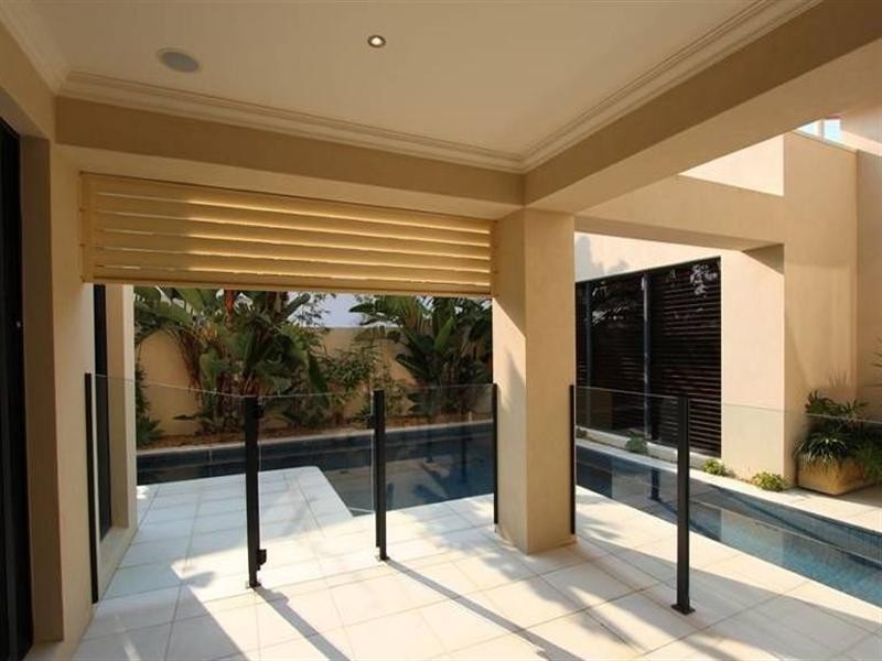 15 King Charles, Sovereign Islands QLD 4216