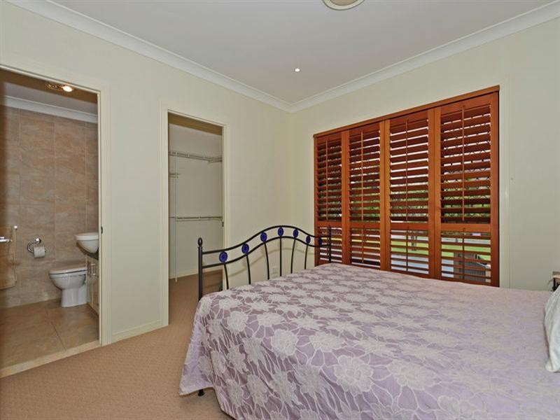 2/1 Oleander Avenue, Biggera Waters QLD 4216