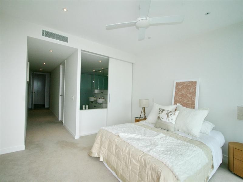7206/323 Bayview Street, Hollywell QLD 4216