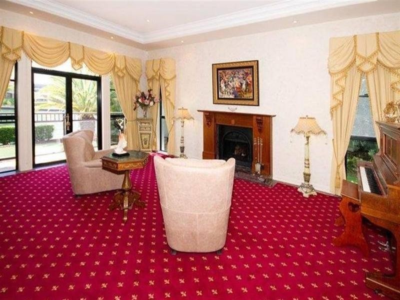 Sovereign Islands QLD 4216