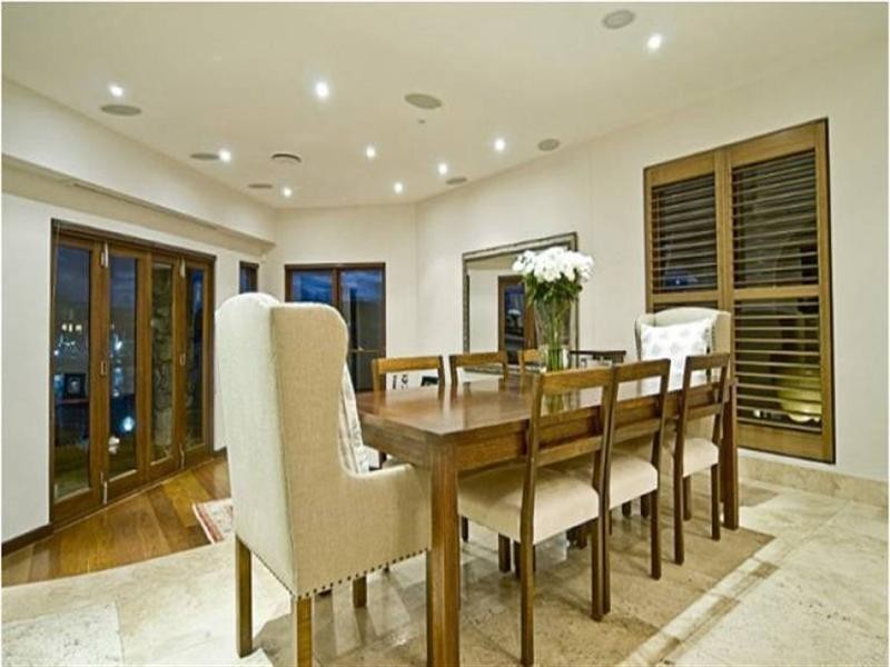 Sovereign Islands QLD 4216