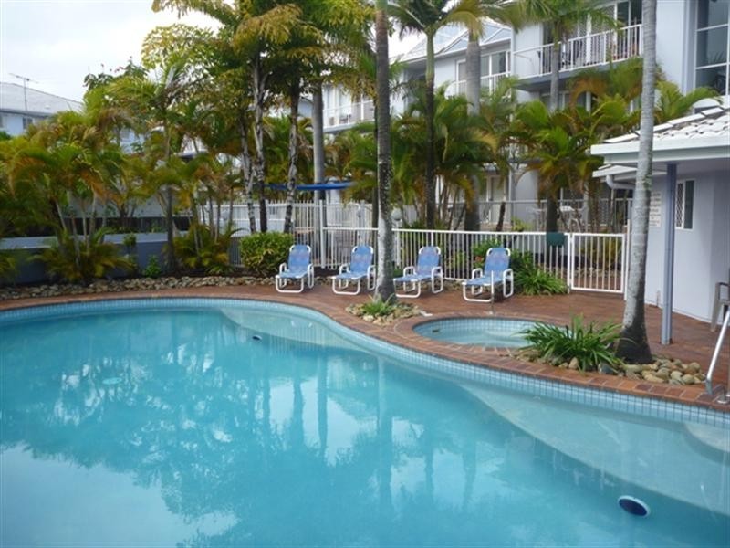 18/12 Whiting Street, Labrador QLD 4215