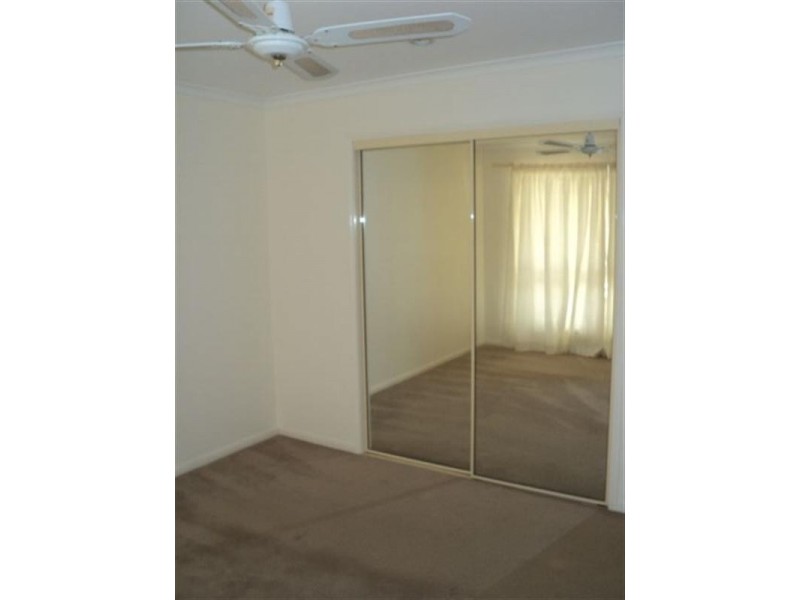 2 Cawthray Street, Biggera Waters QLD 4216