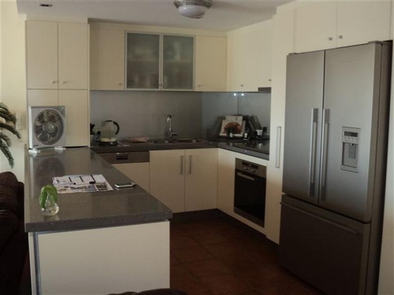 40/81 Boykambil Esplanade, Hope Island QLD 4212