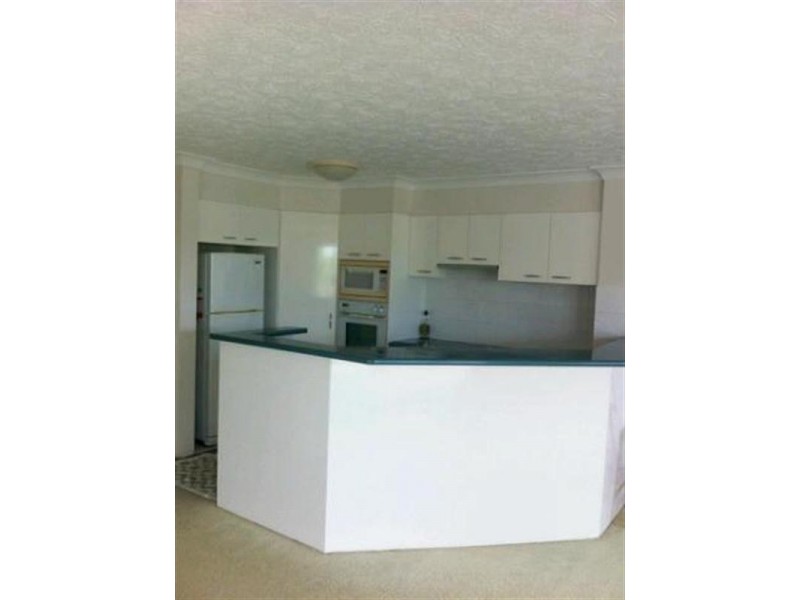 7/20 Canal Avenue, Runaway Bay QLD 4216