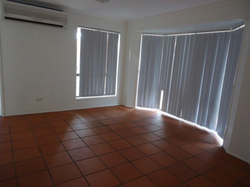 41 Allied Drive, Arundel QLD 4214