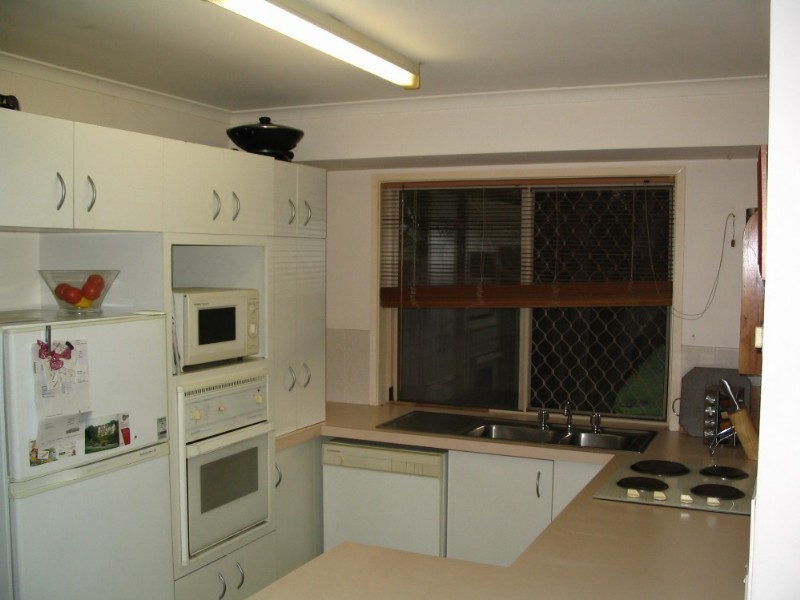 10/461 Pine Ridge Road, Runaway Bay QLD 4216