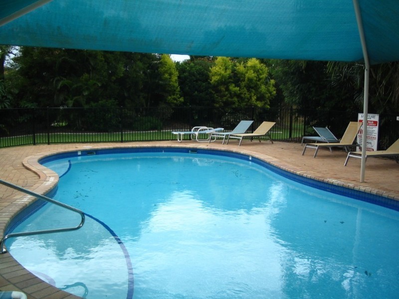 10/461 Pine Ridge Road, Runaway Bay QLD 4216