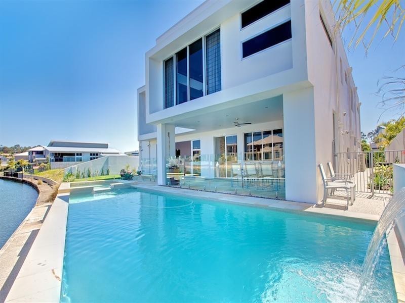 Biggera Waters QLD 4216