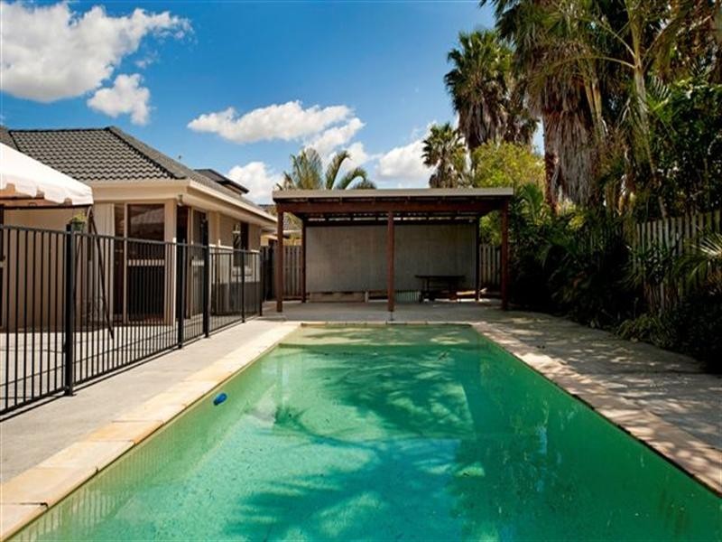 Hope Island QLD 4212