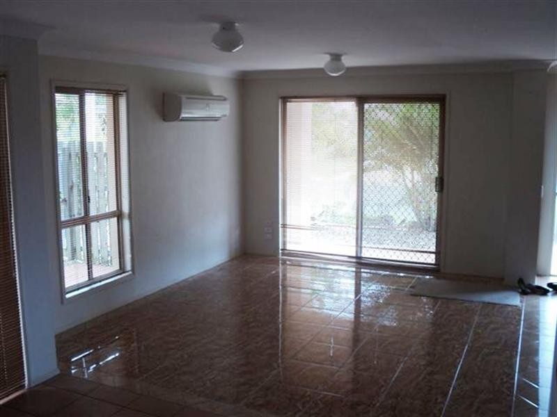 5 Harrow Place, Arundel QLD 4214