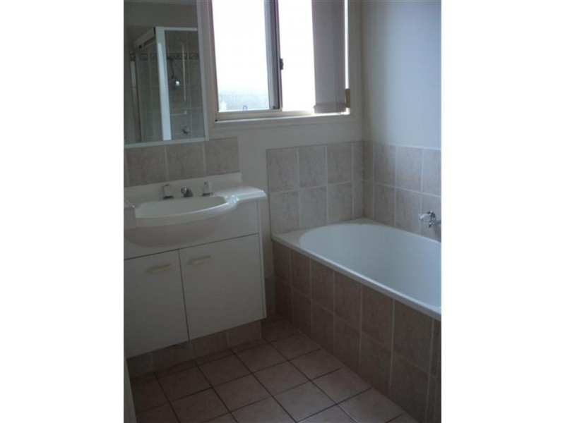 5 Harrow Place, Arundel QLD 4214