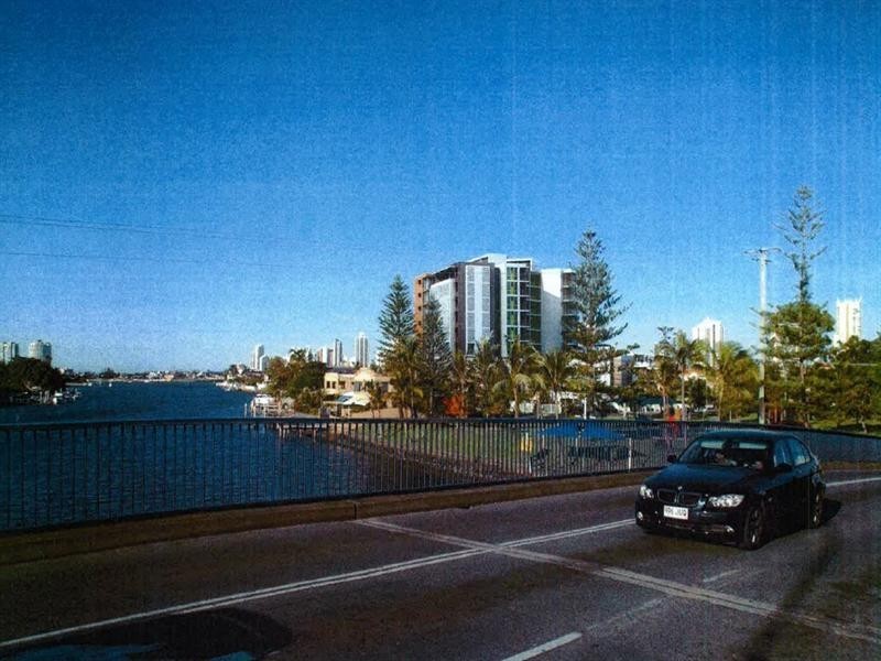 166-174.34-40 Stanhill Dr and Anembo Street, Chevron Island QLD 4217