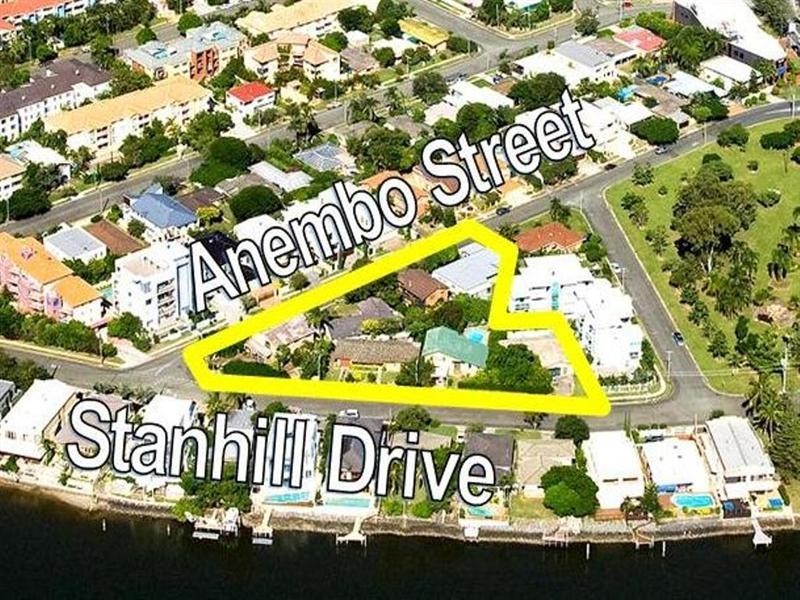 166-174.34-40 Stanhill Dr and Anembo Street, Chevron Island QLD 4217