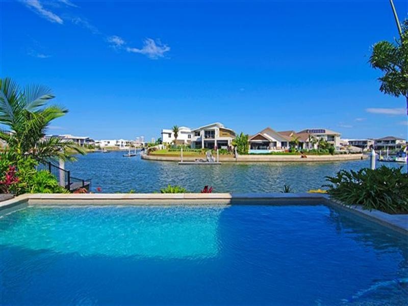 59 Compass Drive, Biggera Waters QLD 4216