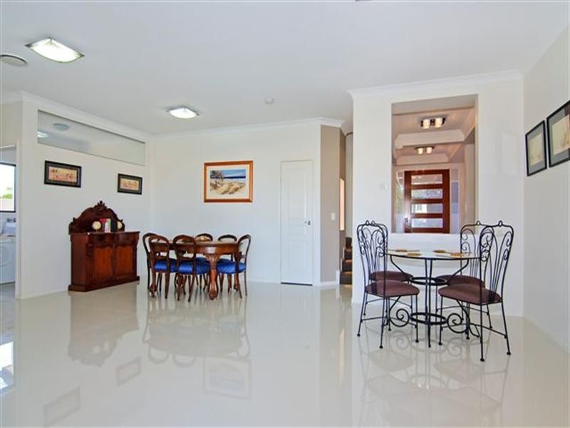 59 Compass Drive, Biggera Waters QLD 4216