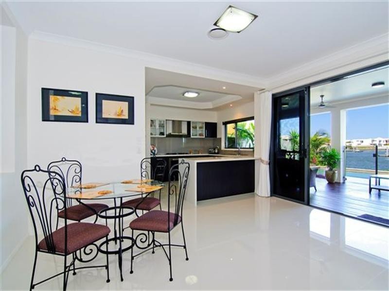 59 Compass Drive, Biggera Waters QLD 4216