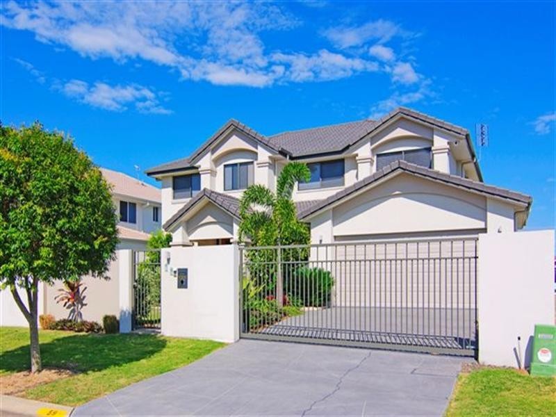 59 Compass Drive, Biggera Waters QLD 4216