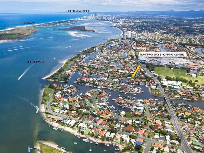 7 Kavieng Crescent, Runaway Bay QLD 4216