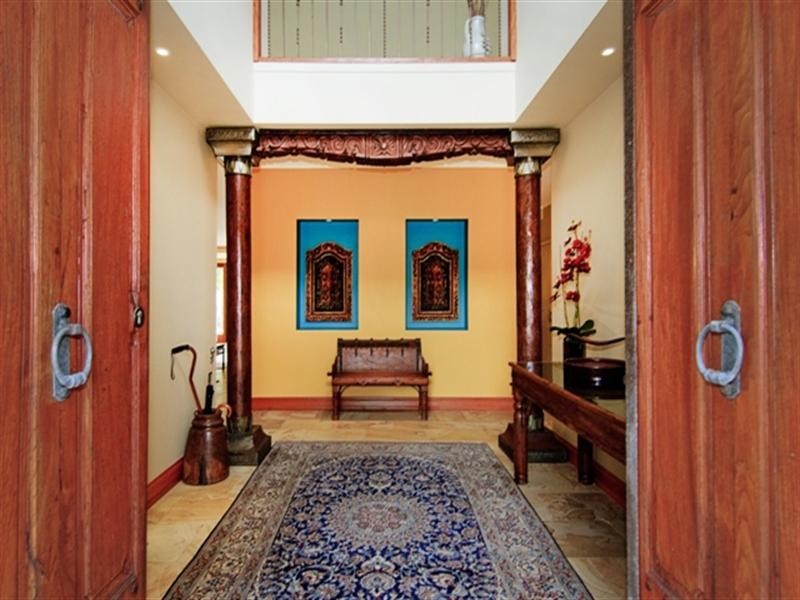 7 Kavieng Crescent, Runaway Bay QLD 4216