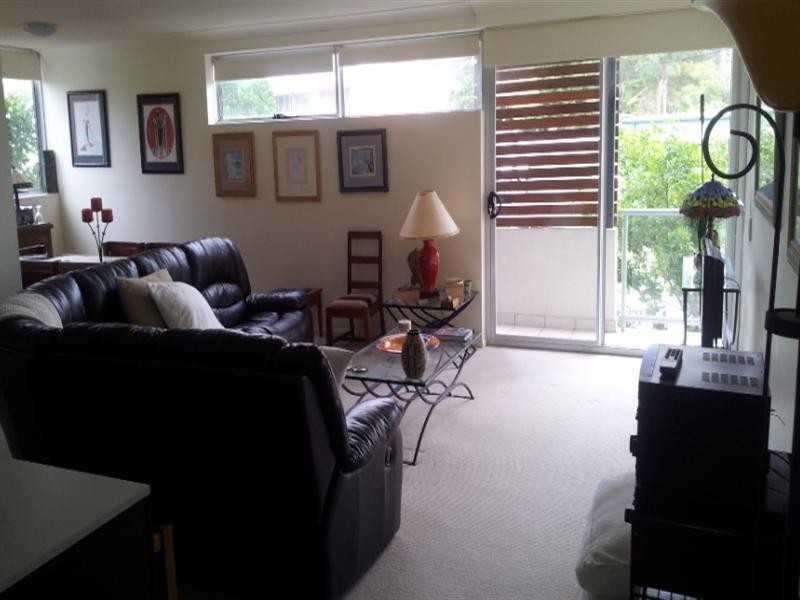 17/5 Carey Lane, Southport QLD 4215