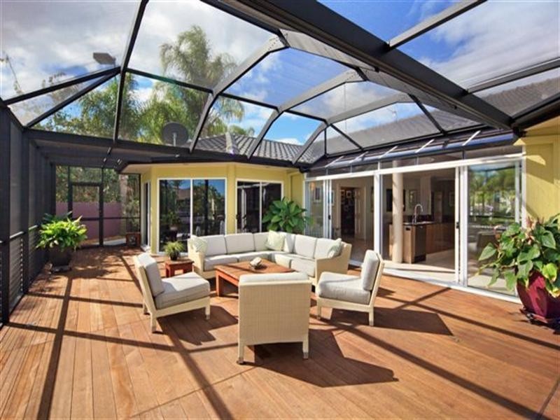 18-20 Nirvana Court, Runaway Bay QLD 4216