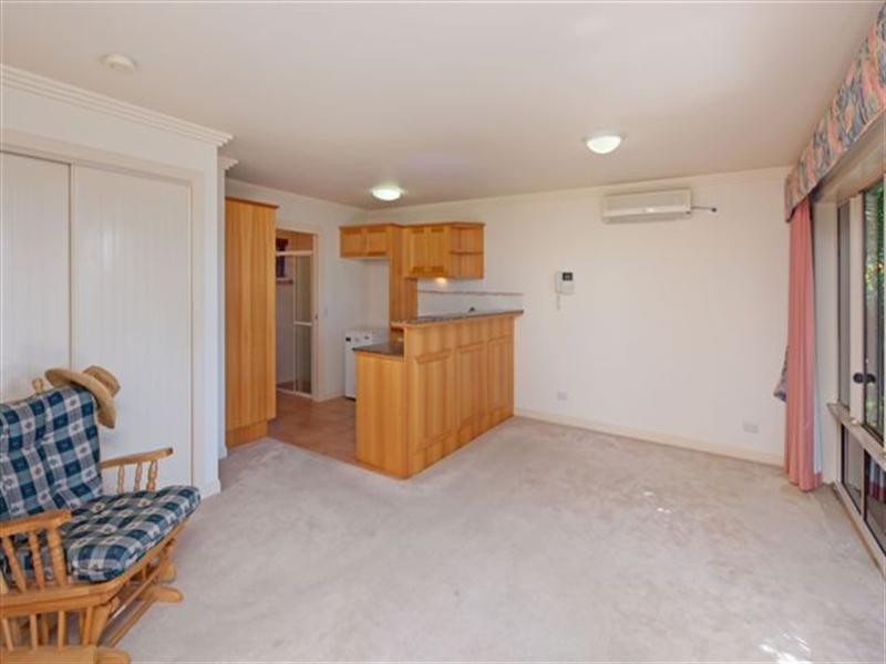 89 John Lund Drive, Hope Island QLD 4212