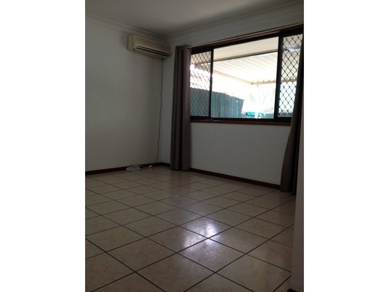 1/32 Proud Street, Labrador QLD 4215