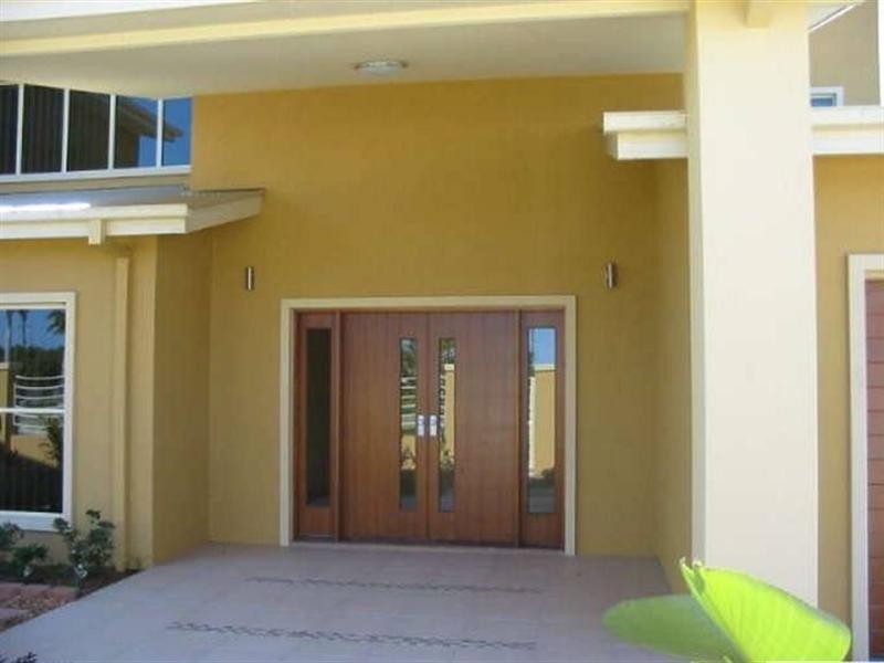 143 Lae Drive, Runaway Bay QLD 4216